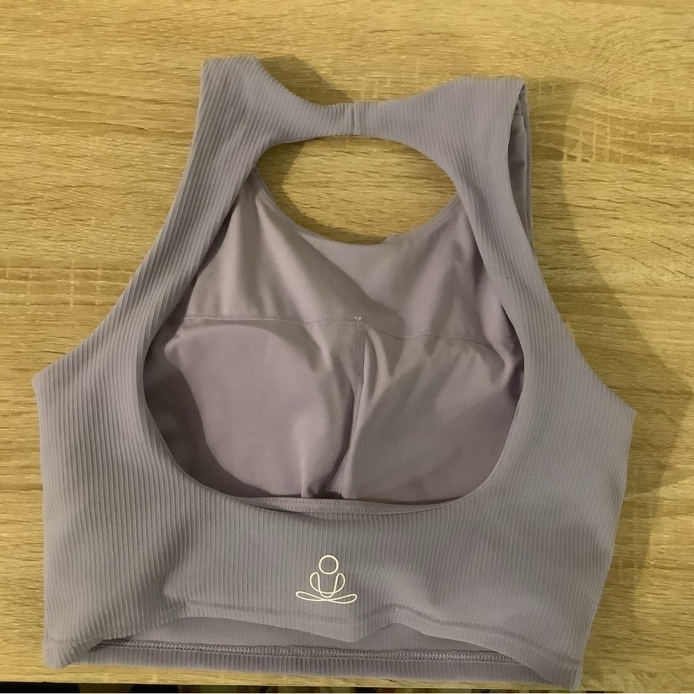 High Neck Sports Bra - Picture 5 of 5